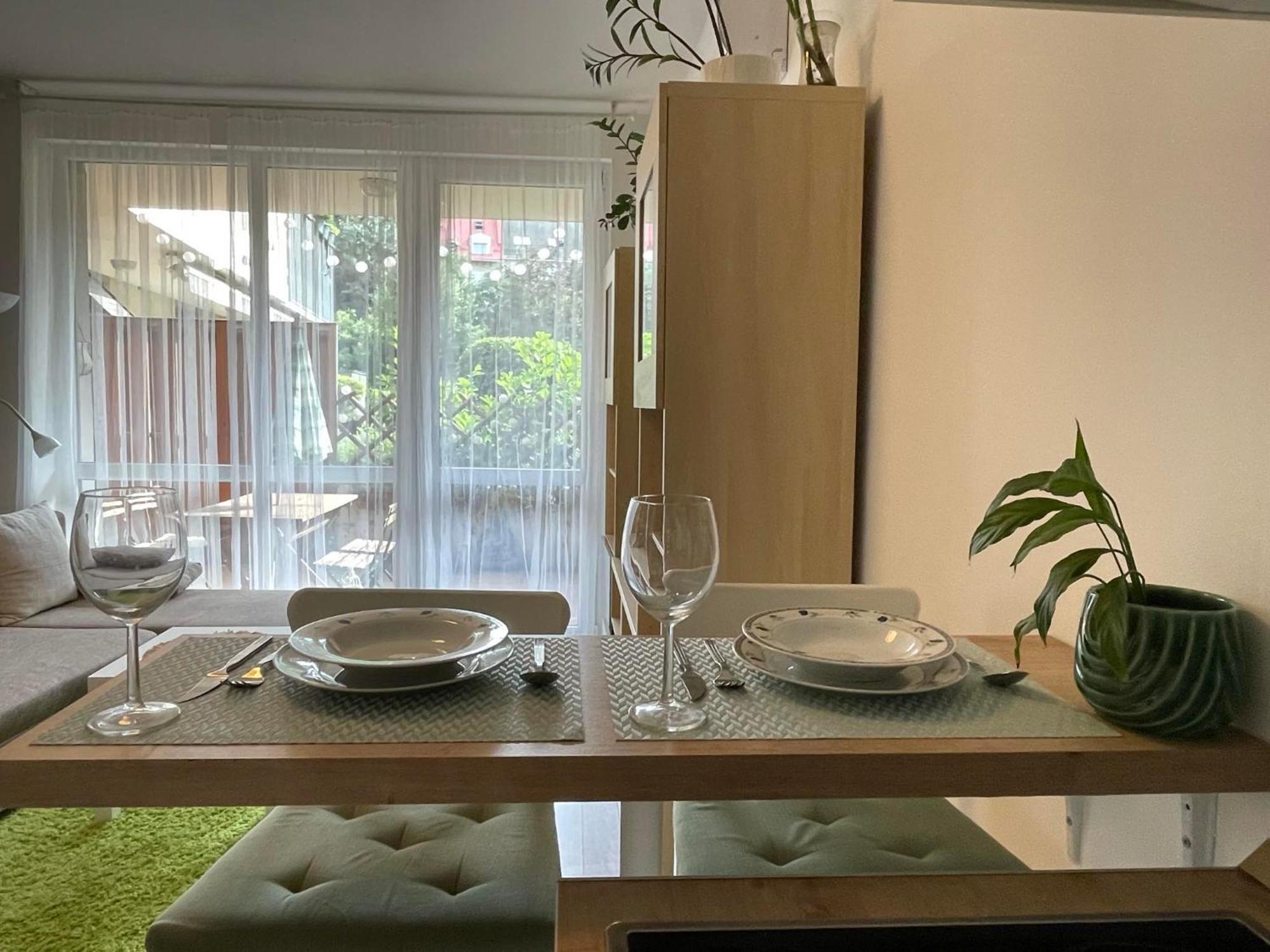 Green City Apartment Budapest - Free Garage, Ac, Balcony, Wi-Fi — Photos 2